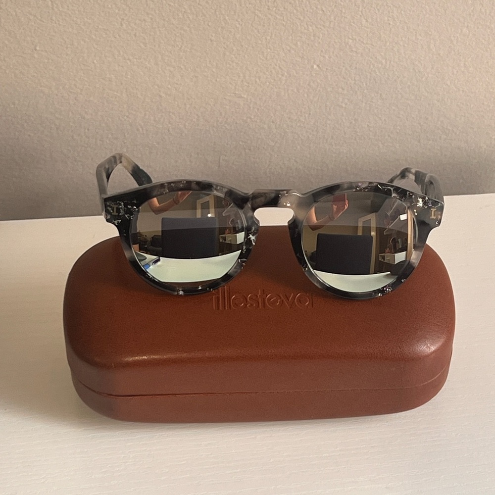Illesteva Black and Gray Marbled Sunglasses